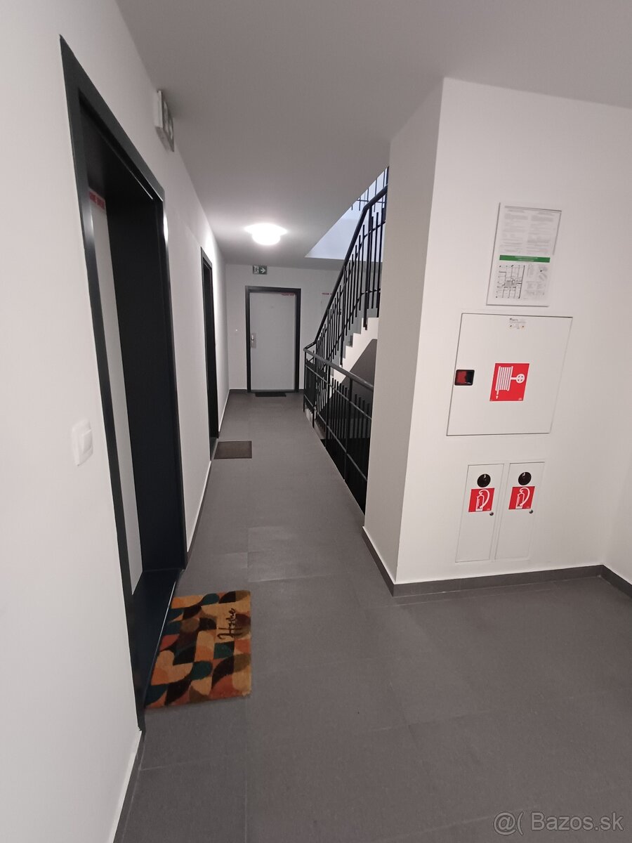 Predam 2 izb. apartmán,Žilinská, BA – Staré mesto. - 7