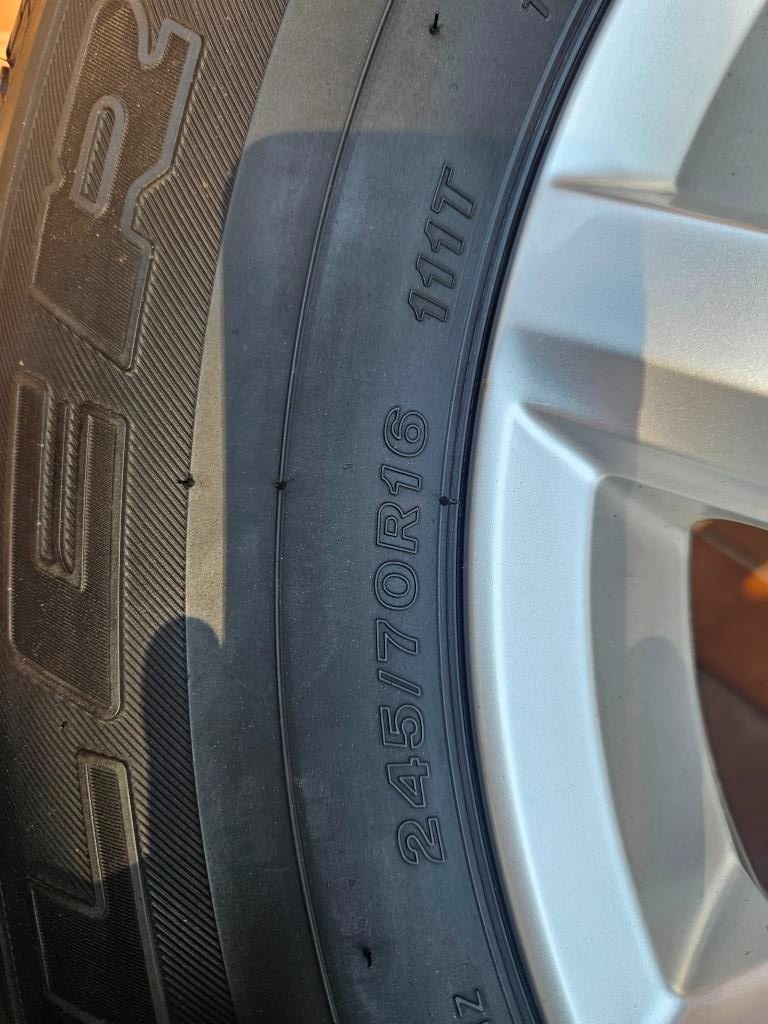 Alu R16 5x120 orig. VW AMAROK + letné 245/70 R16 - 7