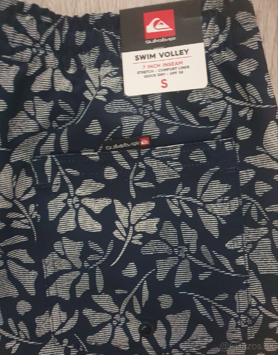 Quiksilver pánske plavecké
šortky S - 7