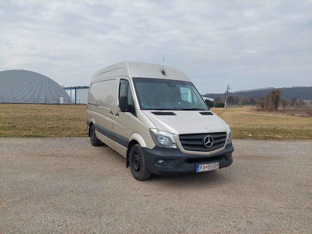 Mercedes-Benz Sprinter 319 Bluetec 3.0V6 140kW odpočet DPH - 7