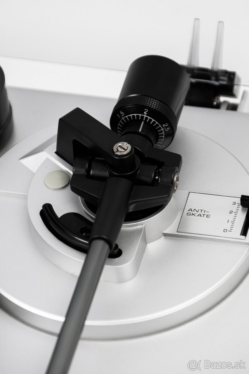 YAMAHA - TECHNICS TT-500 / direct drive, quartz automat - 7