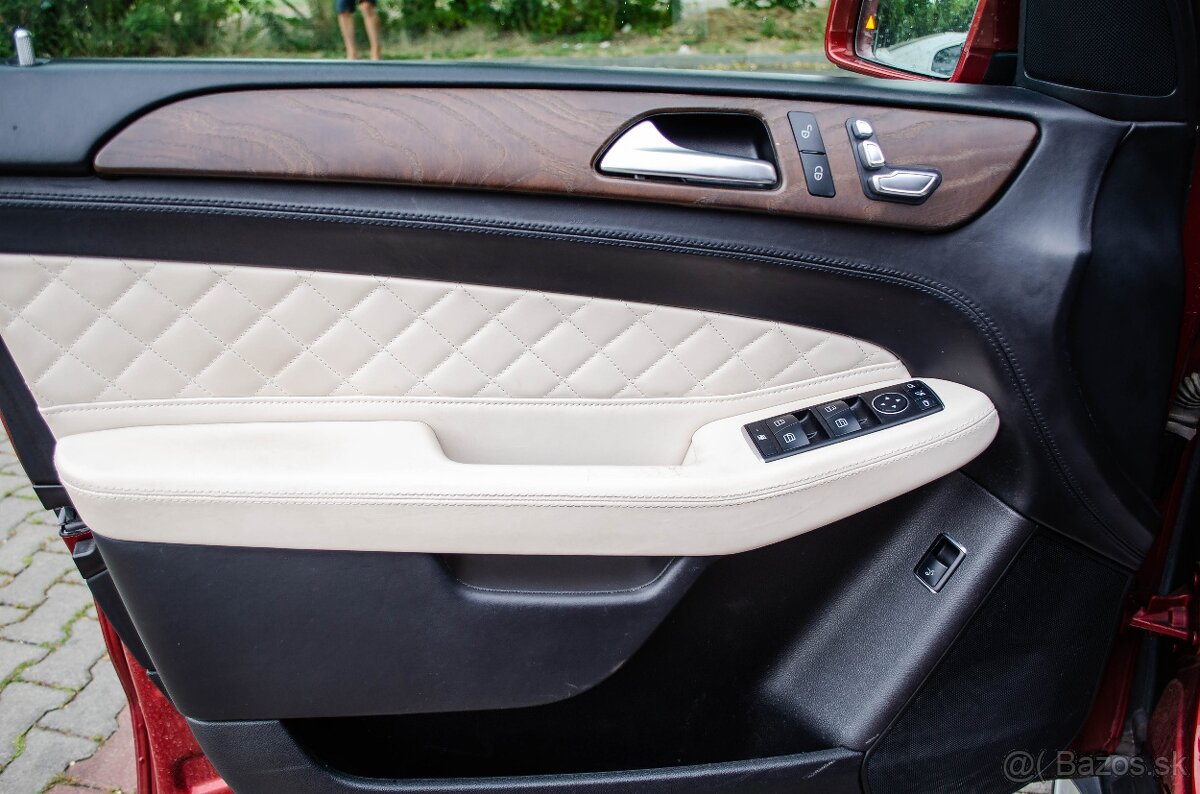 Mercedes-Benz GLS 350 d 4MATIC - 7