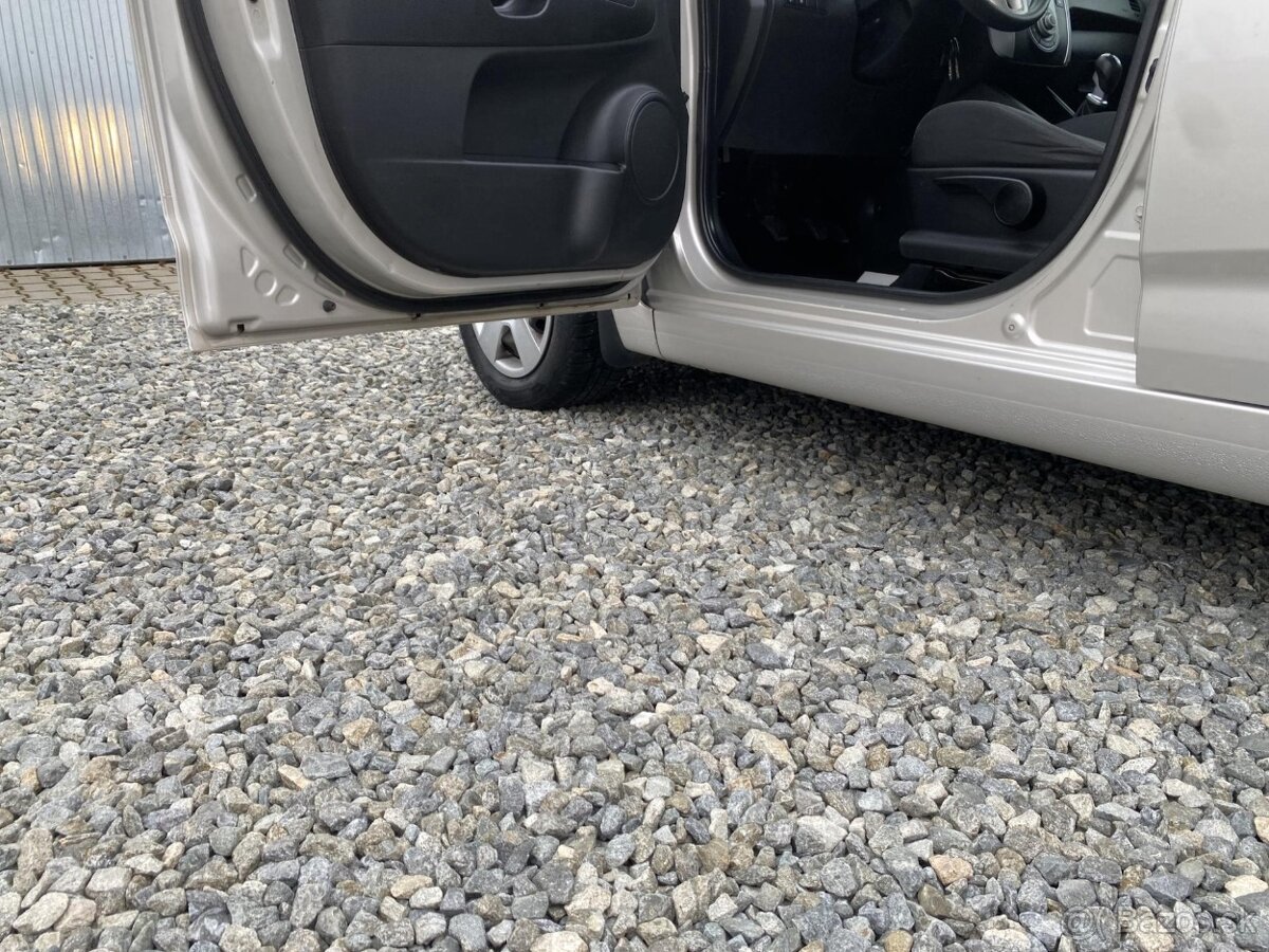 Kia Venga 1.4i 16v 90PS KLIMA SERVIS - 7