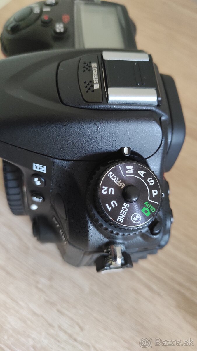 Nikon D7100 s objektívom Nikon AF-S 35mm f/1.8G DX - 7