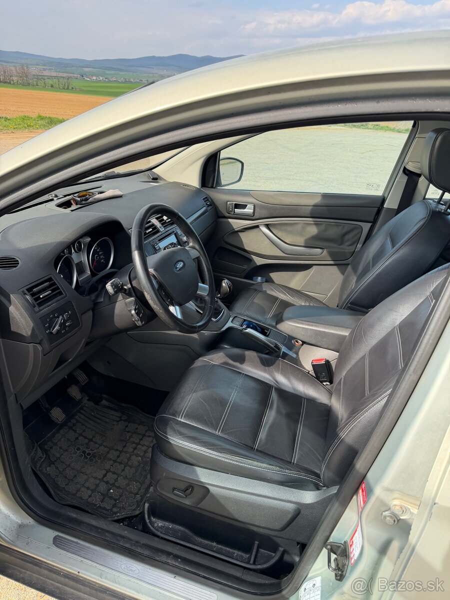 Ford kuga - 7