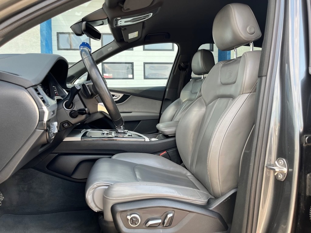 Audi Q7 3.0 TDI Quattro - 7
