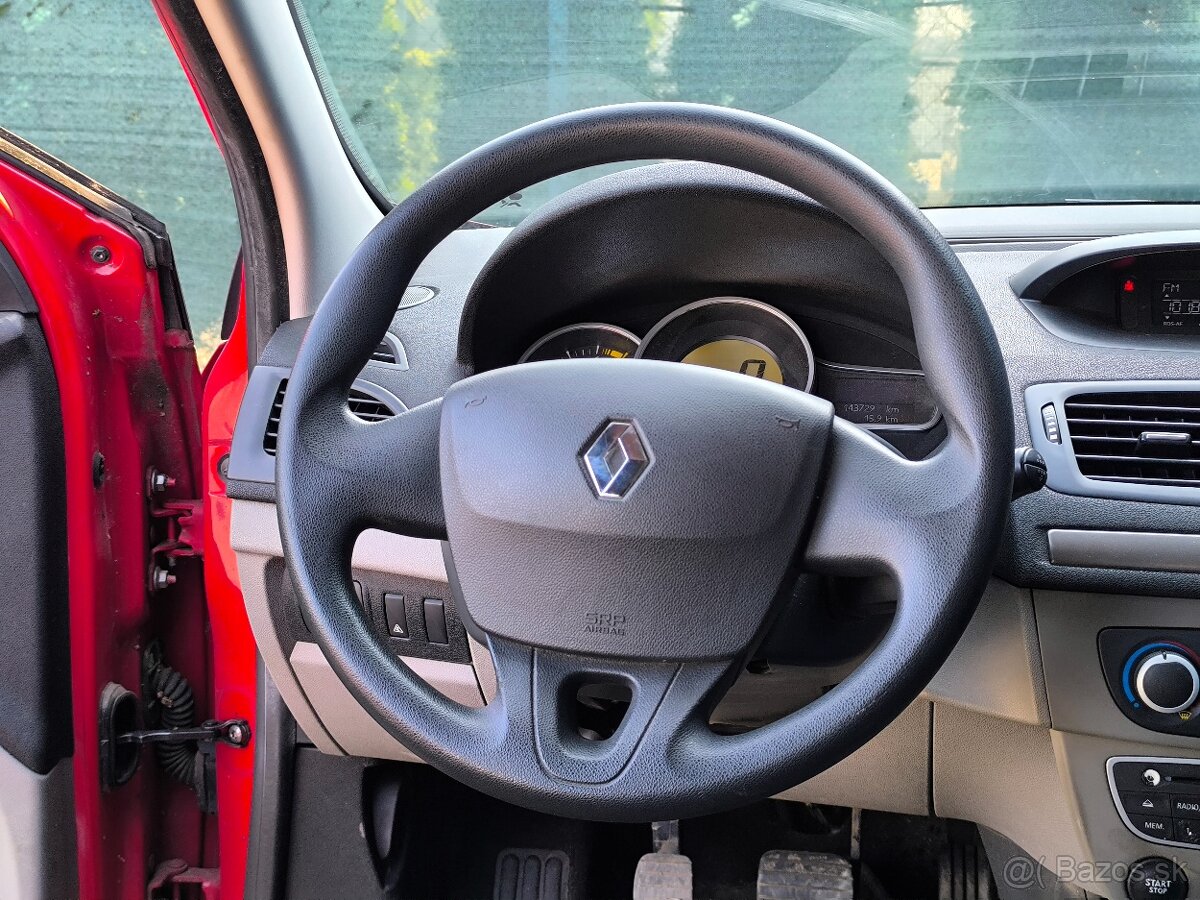 Renault Mégane 1.6 16V _ 143 000km _ NOVÁ STK - 7