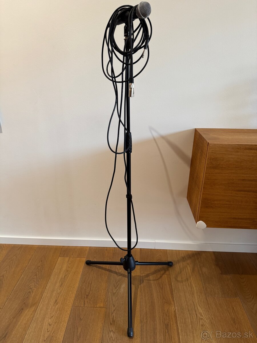 Soundking EH 002 mikrofón + stojan - 7
