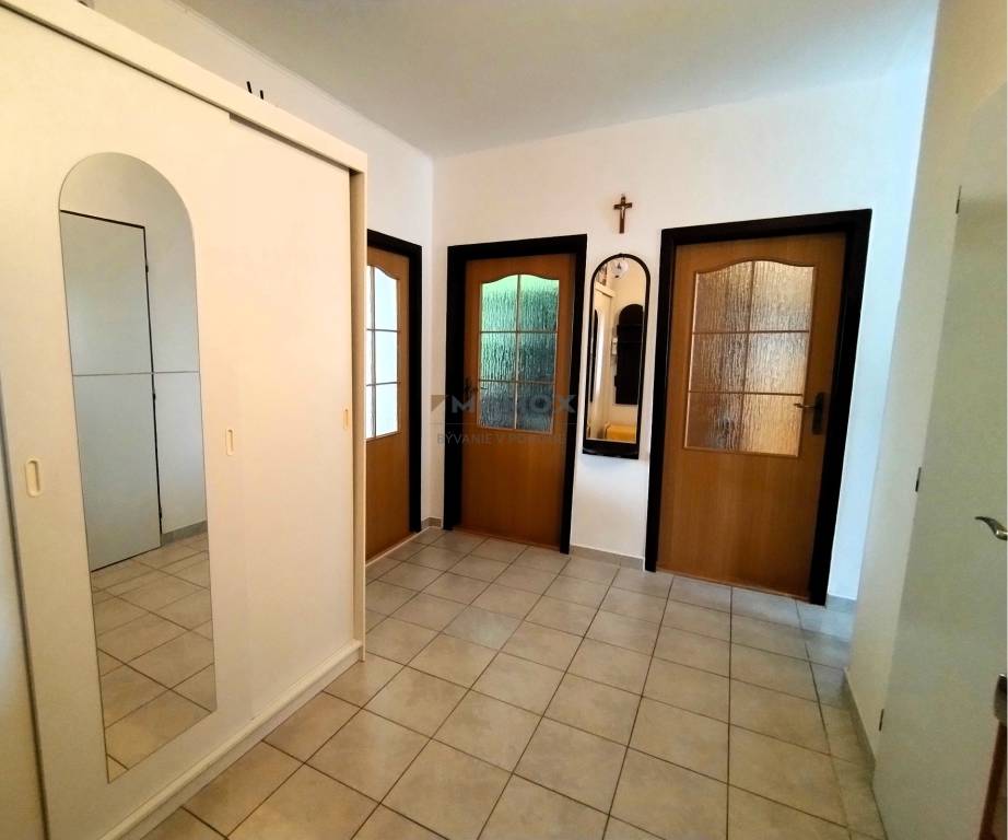 Viac ako byt, Váš NOVÝ DOMOV - Veľký 3i byt, Bizetova ul. v - 7