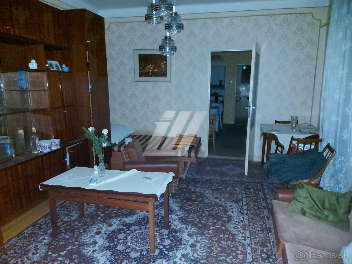 Na predaj rodinný dom v Chľabe - 7