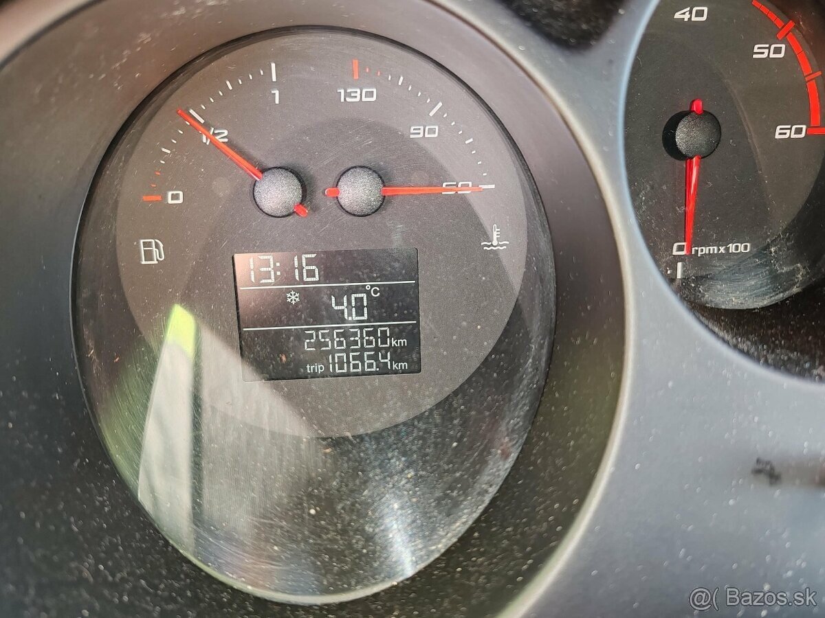 Seat Altea 1.6 Tdi 66kW - 7