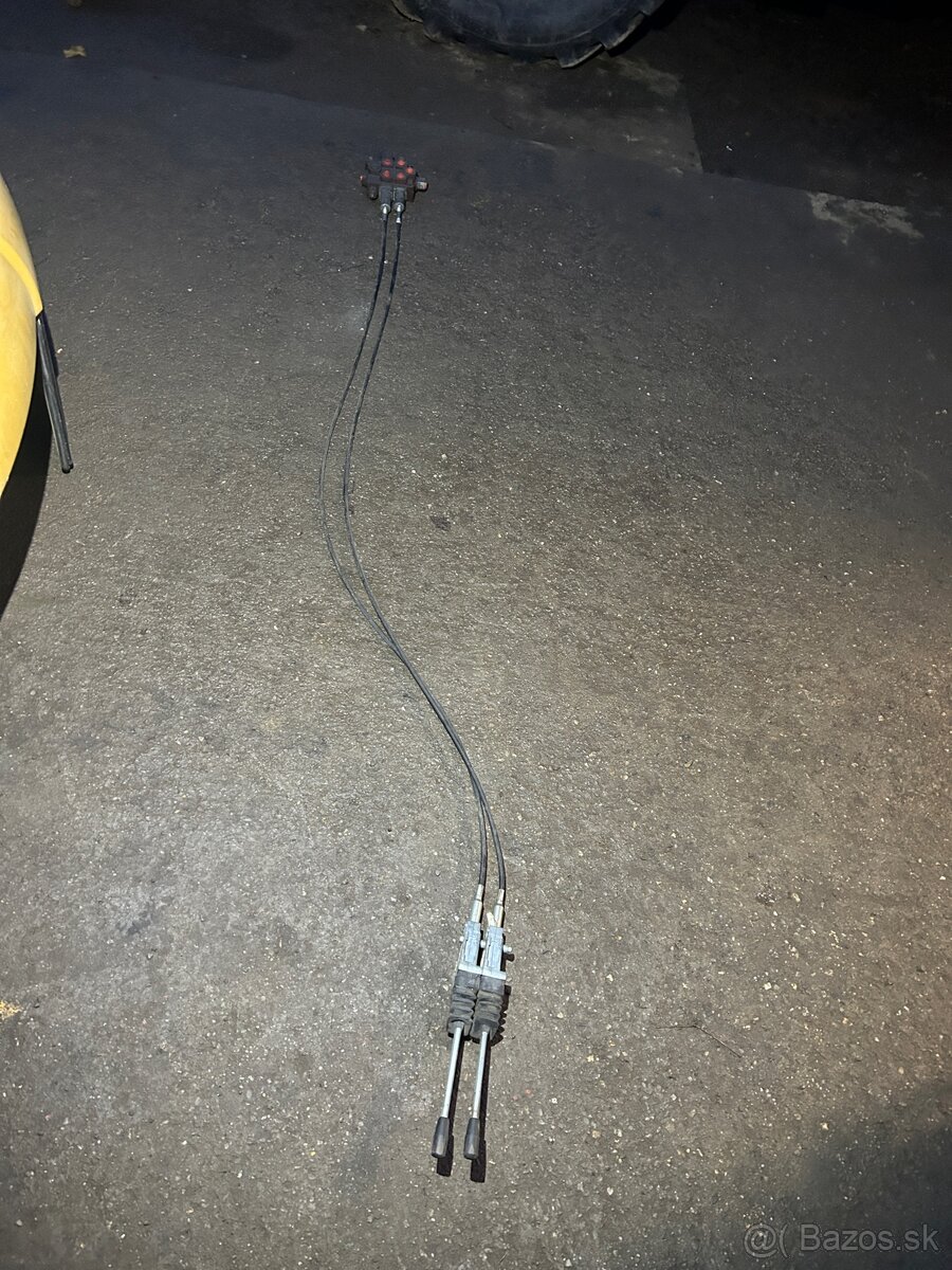 Predám hydraulický rozvádzač - 7