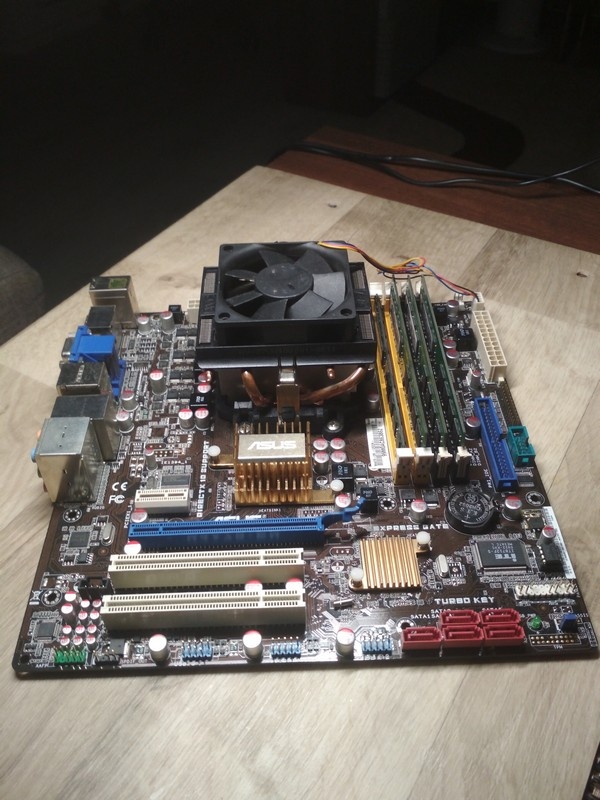 Retro PC / Náhradný počítač - 7