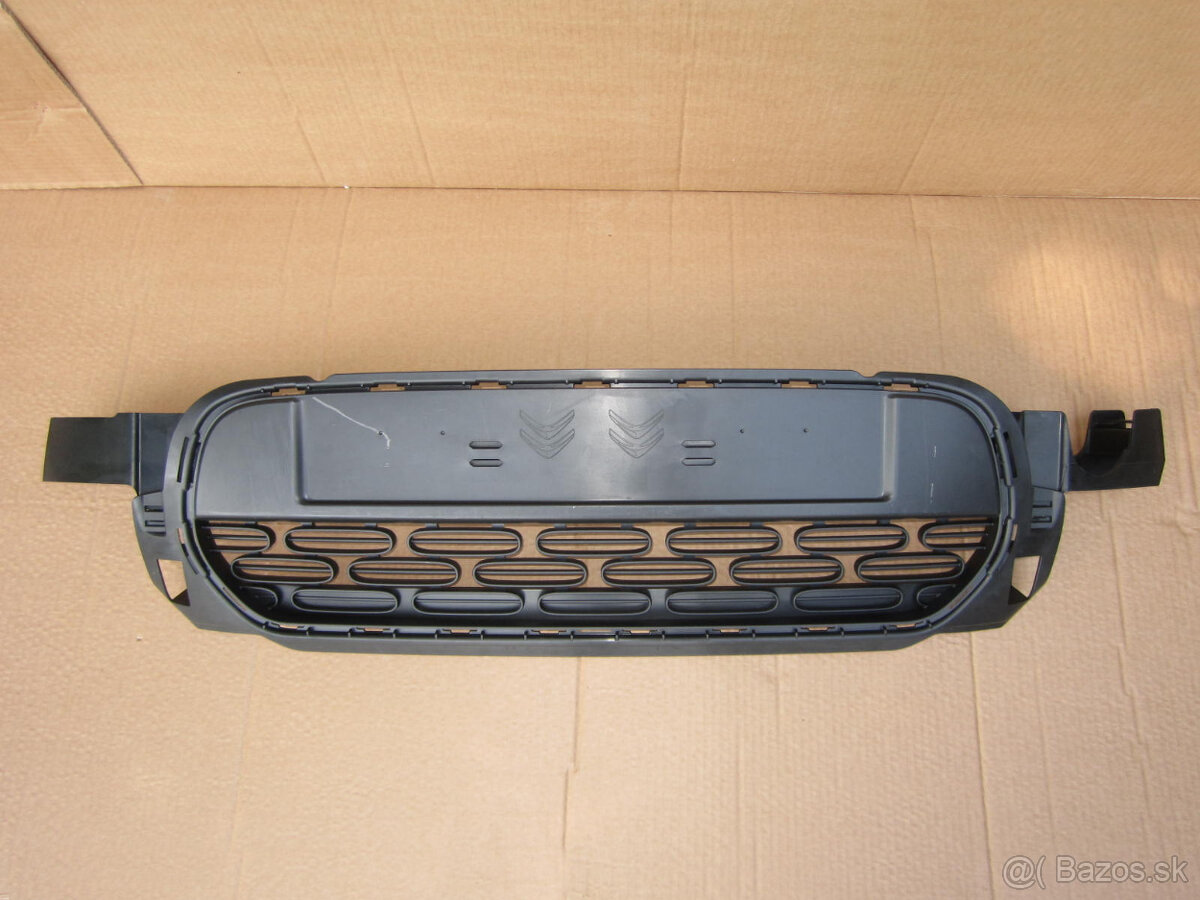 predny naraznik lista mriezka nove citroen C3 facelift 2020 - 7