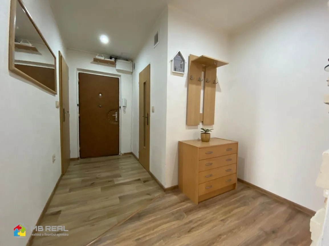 REZERVOVANÉ - Dvojizbový byt, Zvolen, sídlisko Sekier, 68 m2 - 7