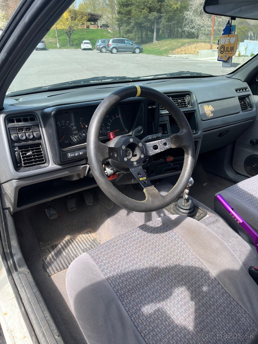 Ford sierra 2.0dohc - 7