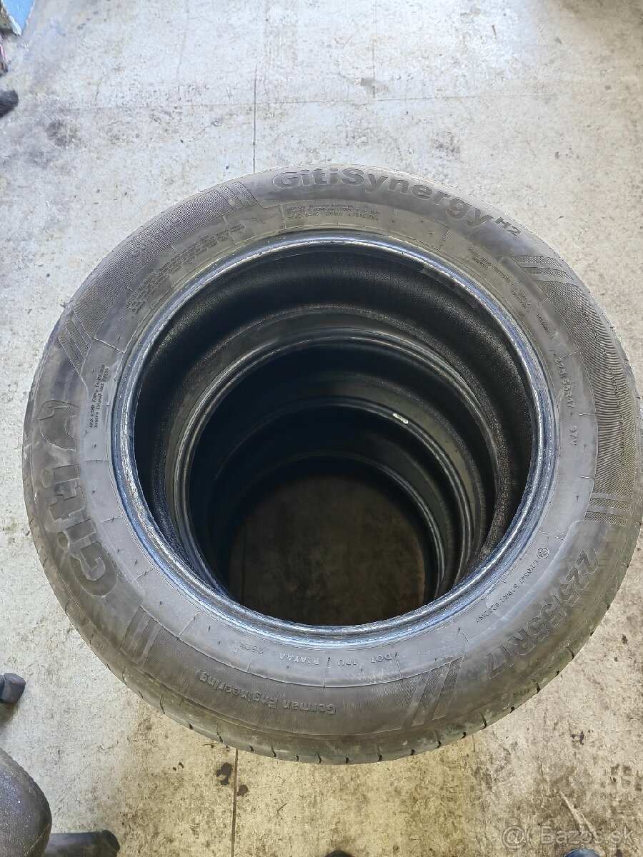 Continental 255/45 20 - 7