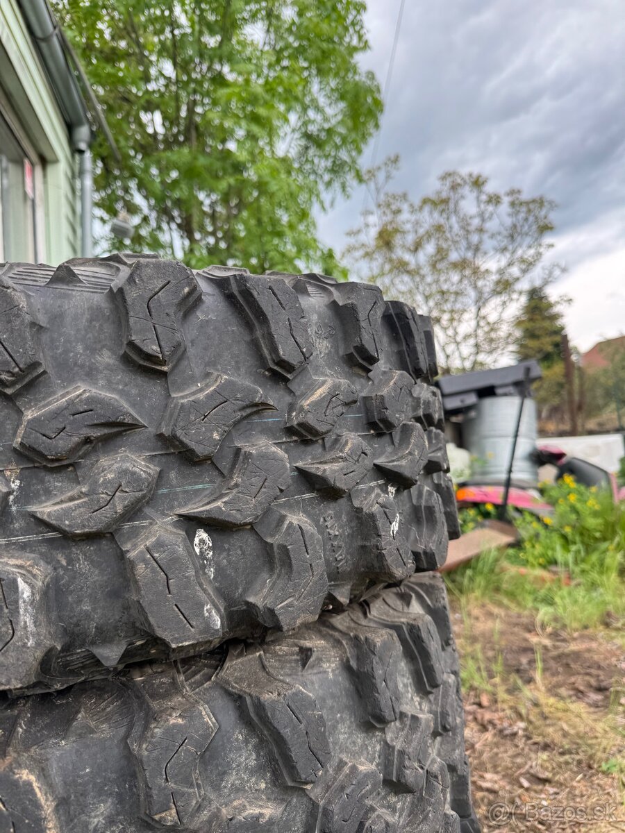 Maxxis Carnivore 30x10 R14 - 7