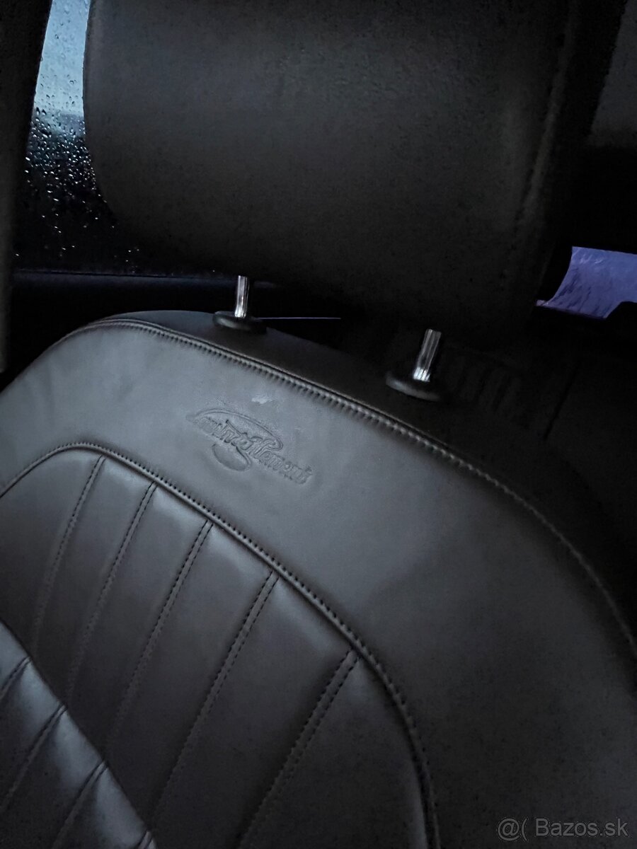 Skoda superb III. L&K 2.0 TDi 140kw 2016 panorama - 7