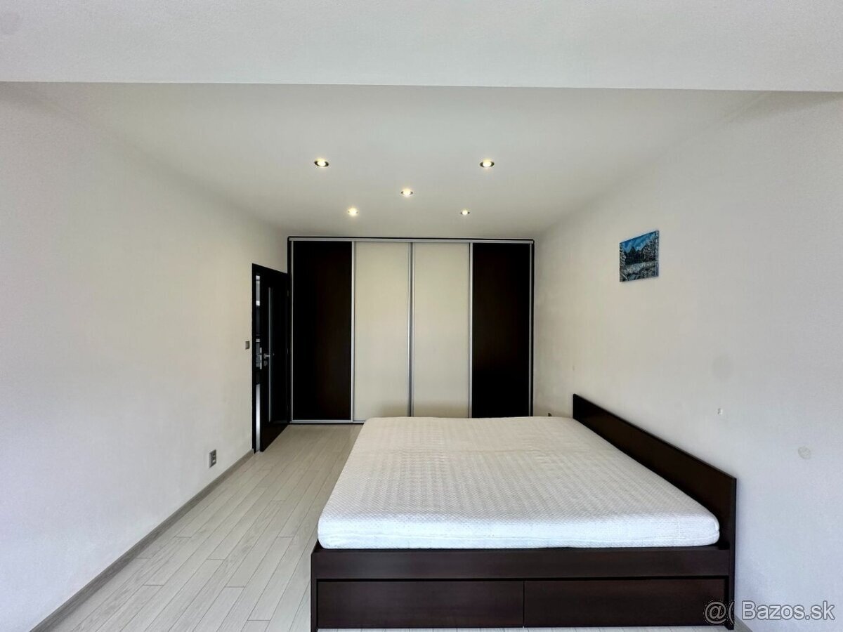 Predám 2 izbový byt Kubínske terasy - 7