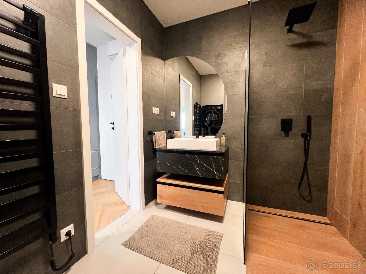 EXKLUZÍVNY 3i byt s terasou 44m,garážové a vonkajšie státie - 7