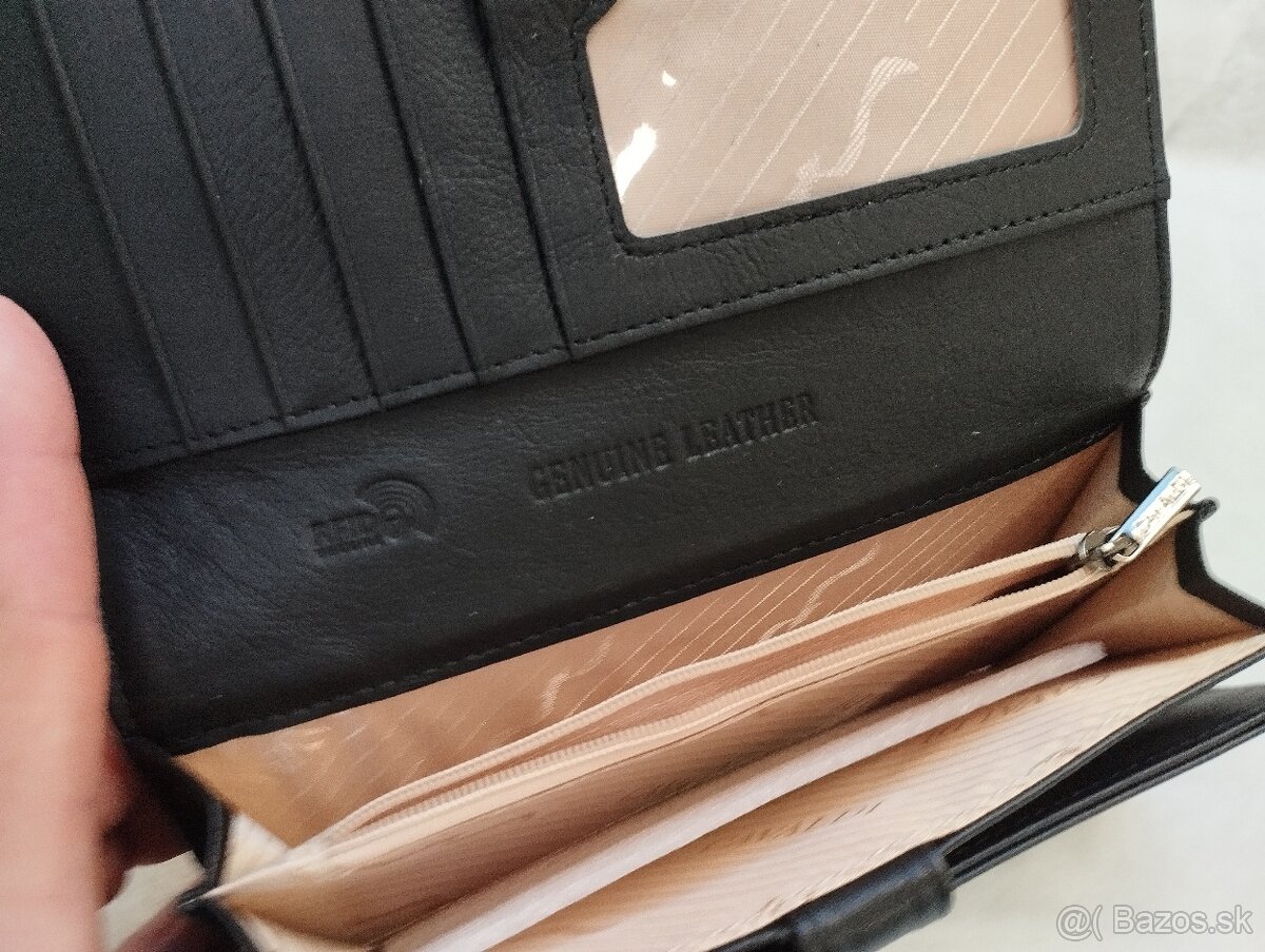 Dámska čierna peňaženka - 7