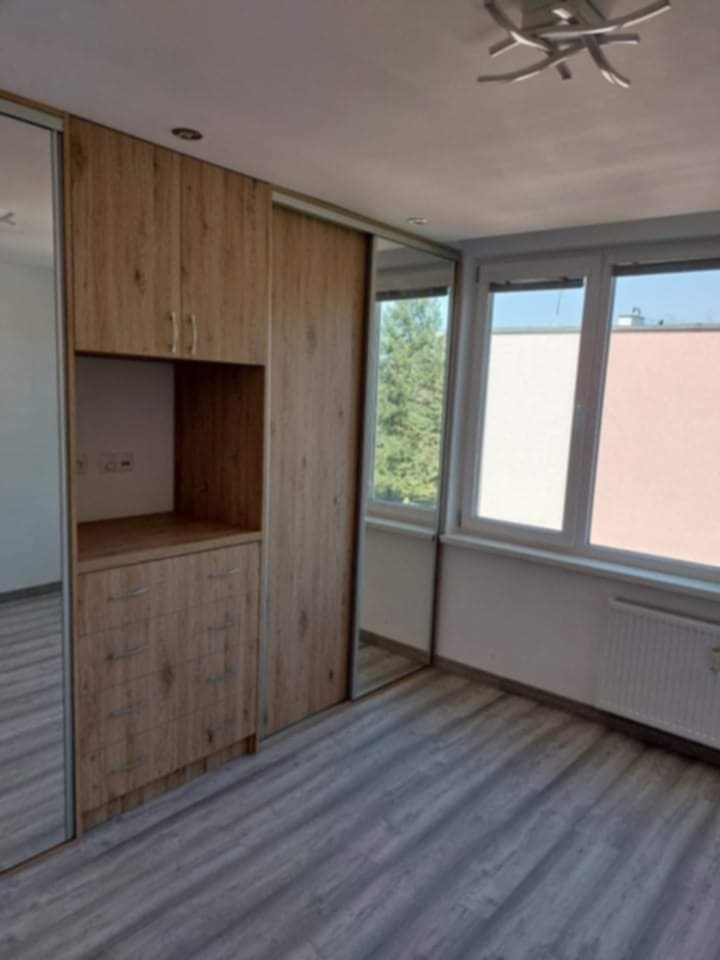 Prenájom 2 - izbový byt - 7