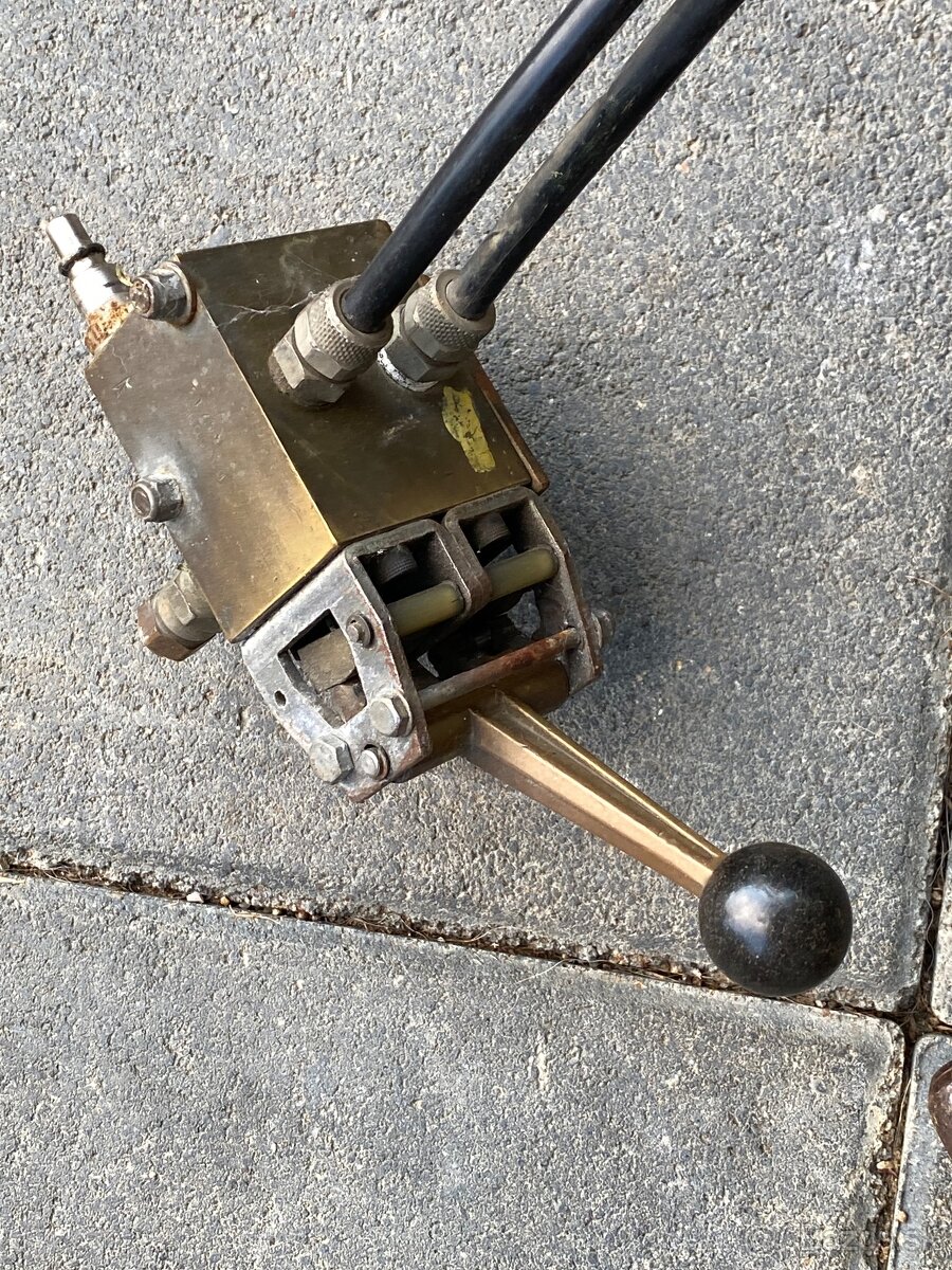 Koník na sústruh - 7