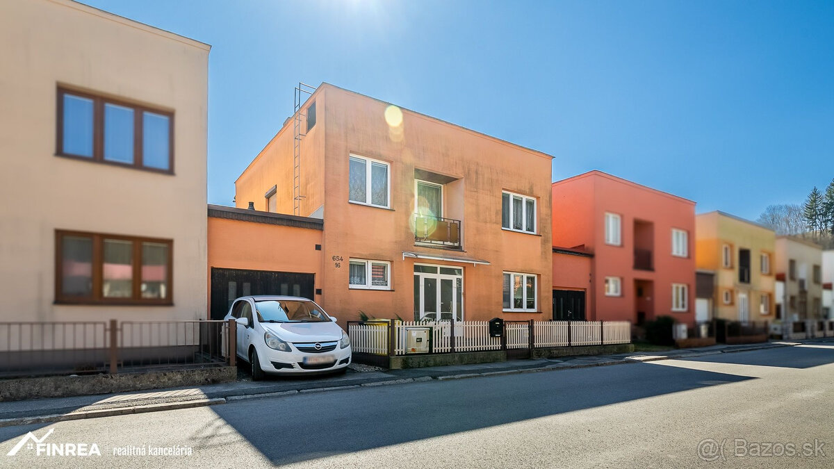 FINREA│5 izbový rodinný dom s garážou v tichej ulici - Záska - 7