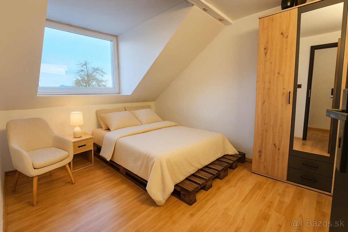 Pre život aj prenájom: zrekonštruovaný 3-izbový dom v R - 7