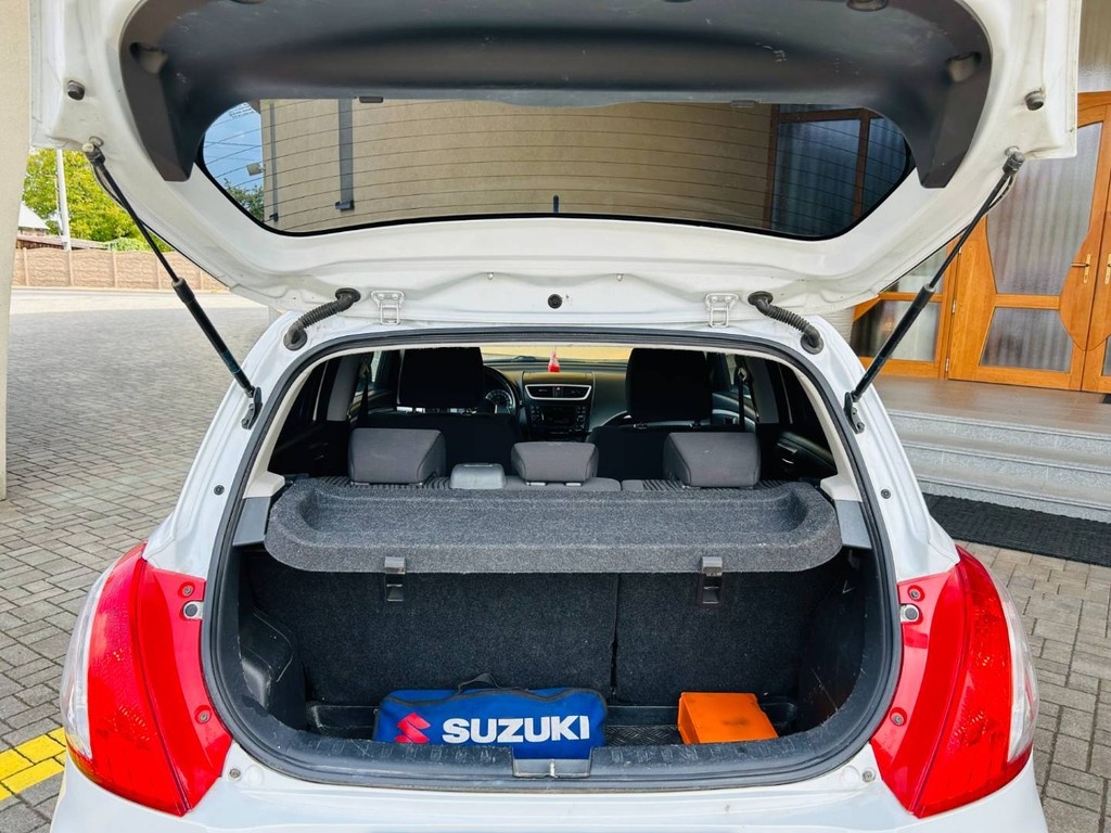 Suzuki Swift GLX 5/2012 162tis.km Kúpené v SR - 7