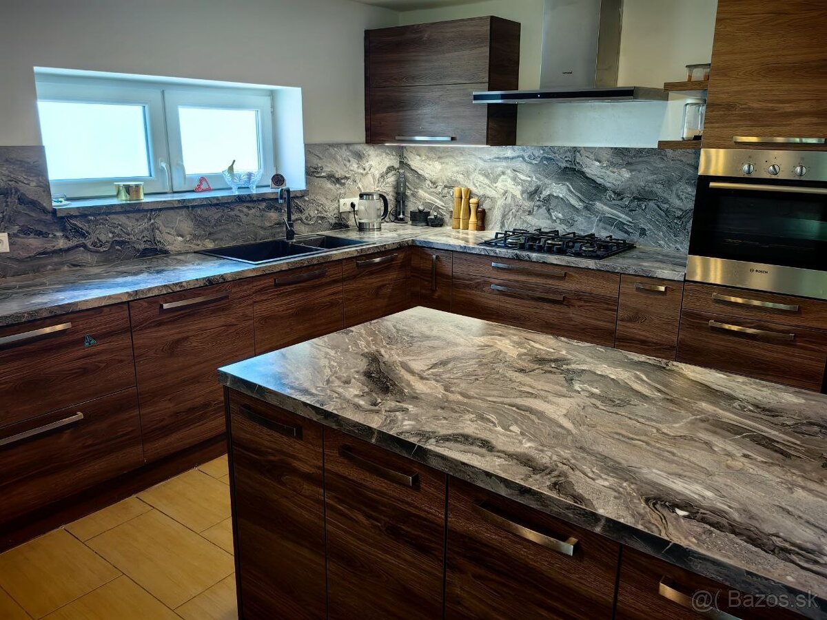 6 izbový rodinný dom na predaj - 7