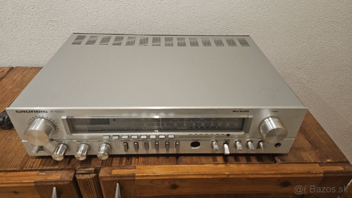 Grundig R1000 - 7