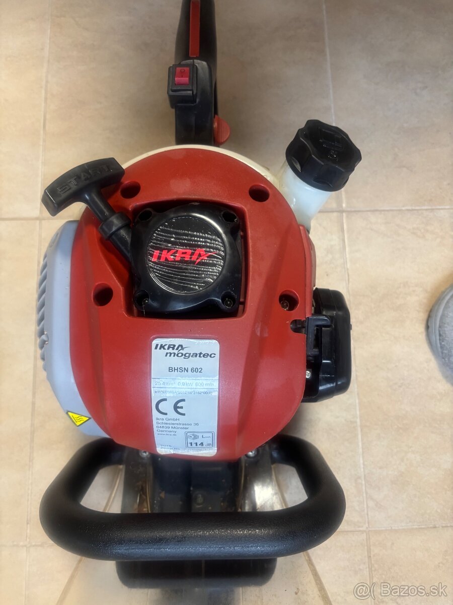 Predam benzinove nožnice na živý plot - 7