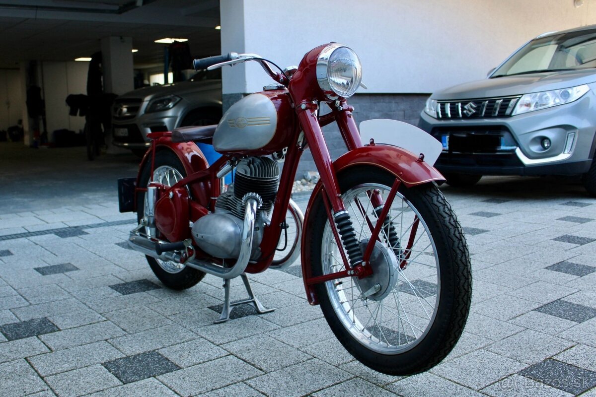 Jawa Perak 250 - 7