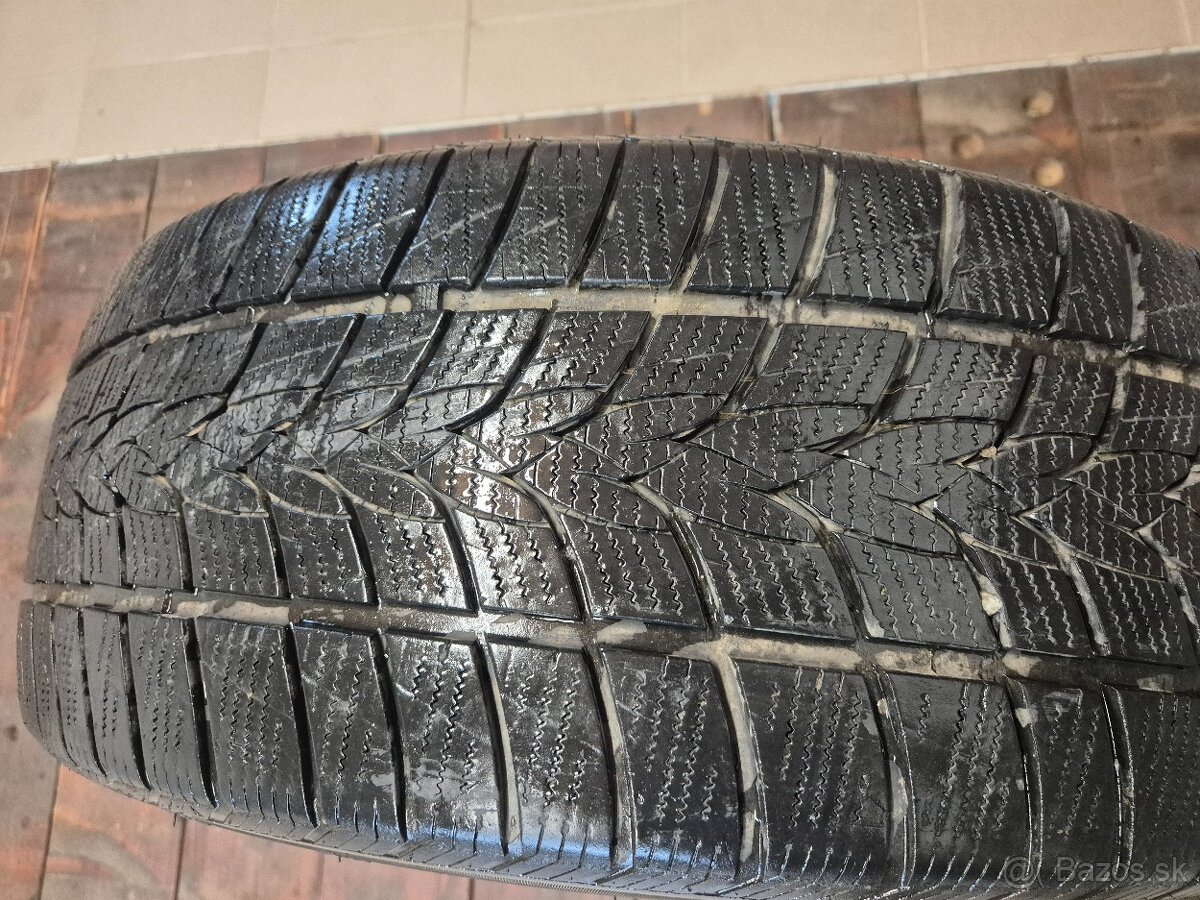 245/45 R20 - 7