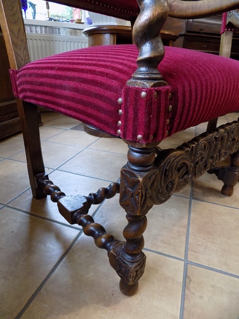 Elegantné starožitné kreslá - 7