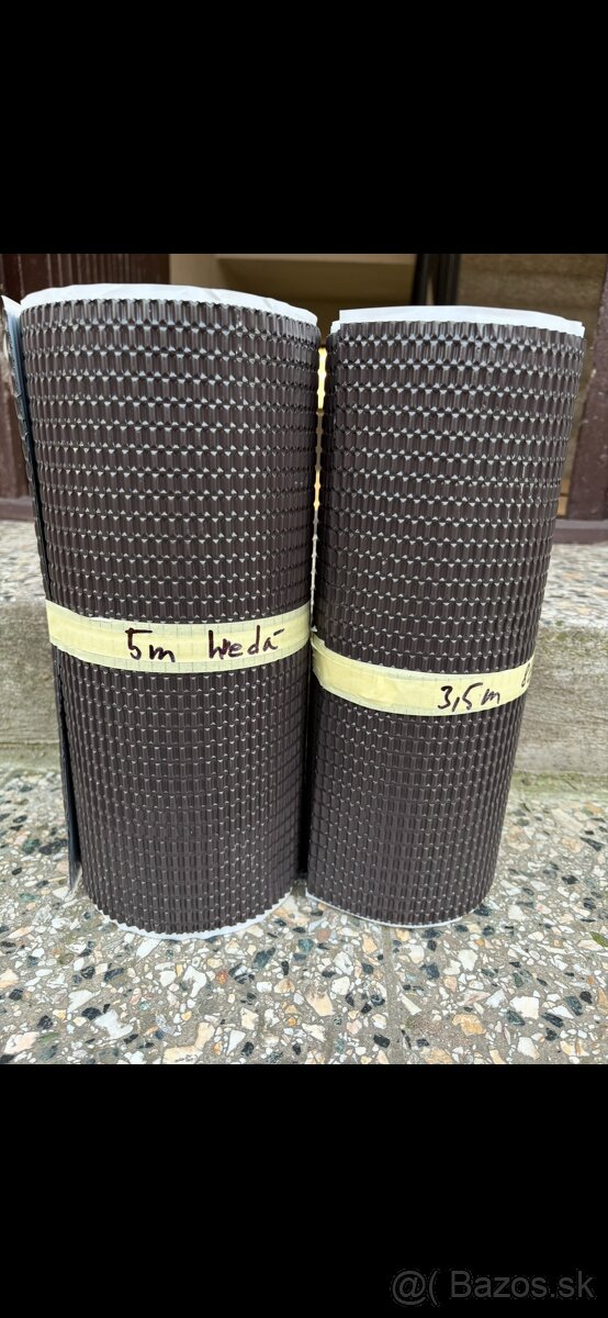 lepiaci pas okolo komina - 7