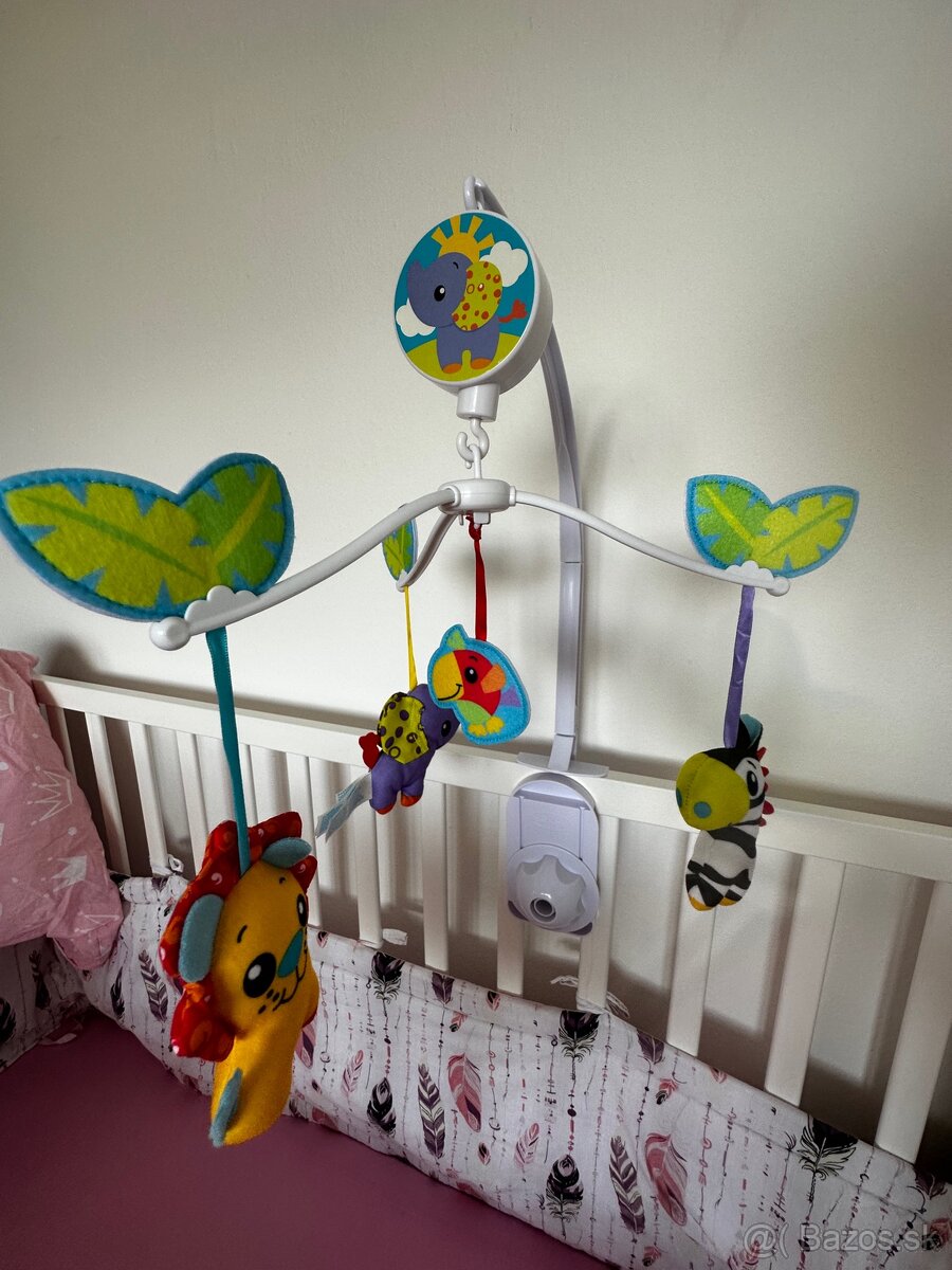 Kolotoč nad postieľku - 7