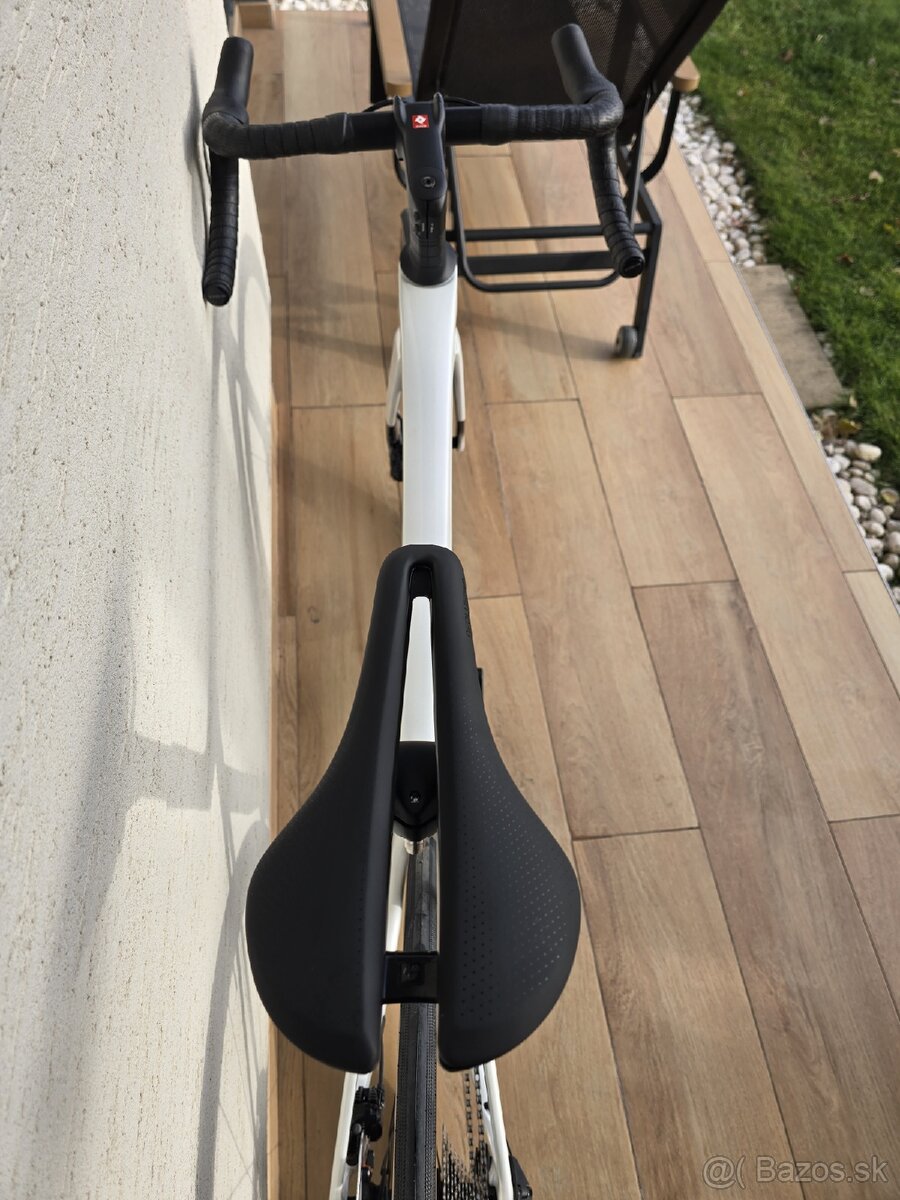 Trek Madone SL 6 Gen 8 - 2025 - 7