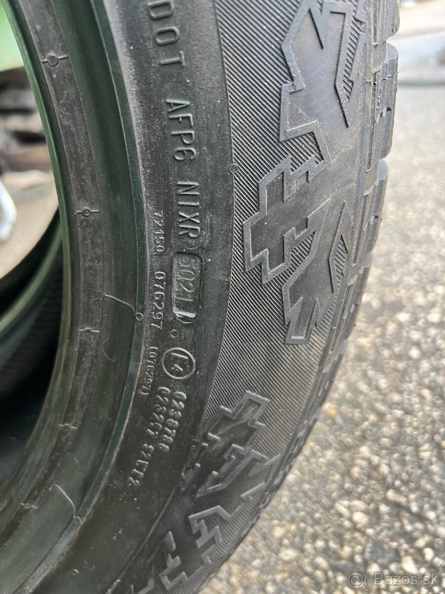 Zimné pneumatiky continental 255/55R19 - 7