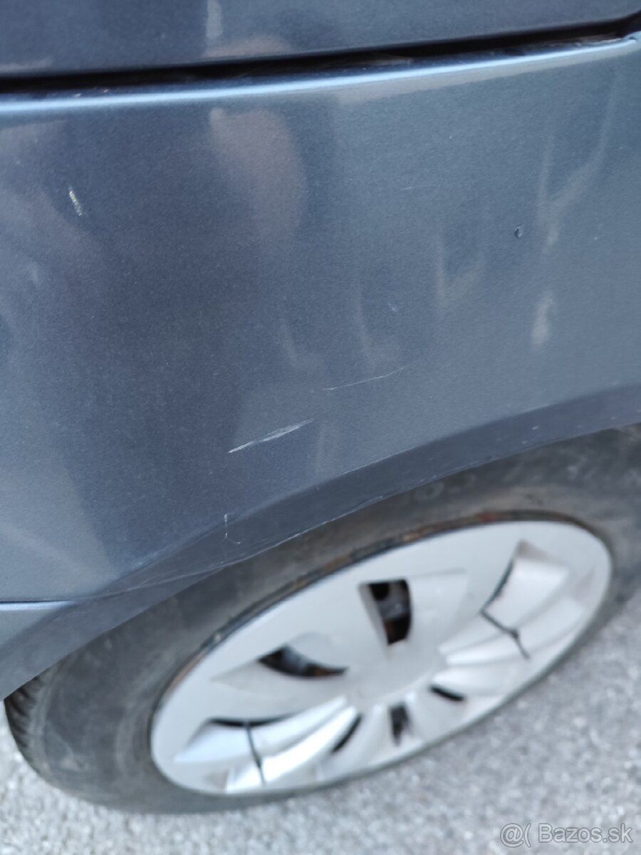 Fiat Punto 2 - 2001 1.2l 44 kw - 7