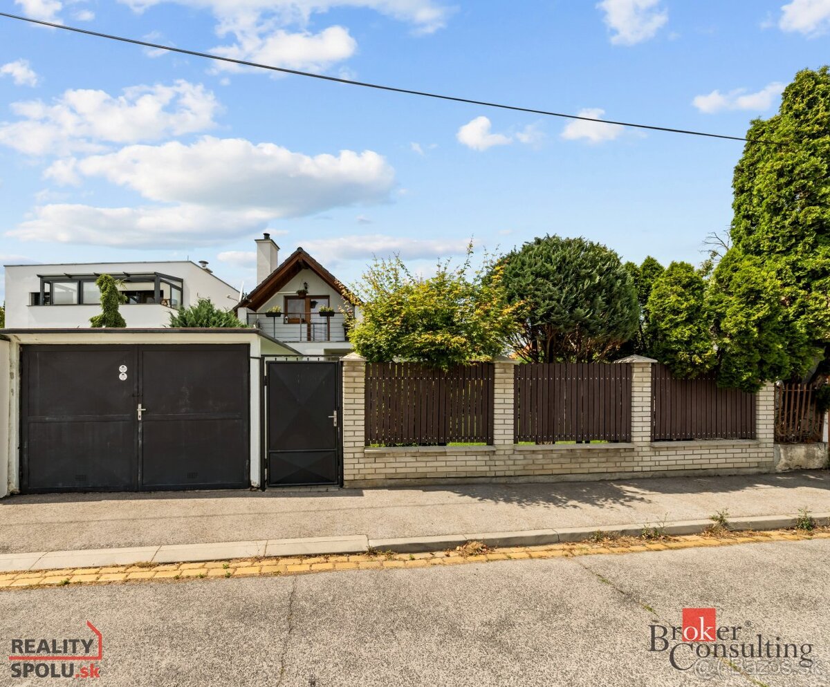 Krásny , slnečný , dvojgeneračný rodinný dom vo Vajnoroch - 7