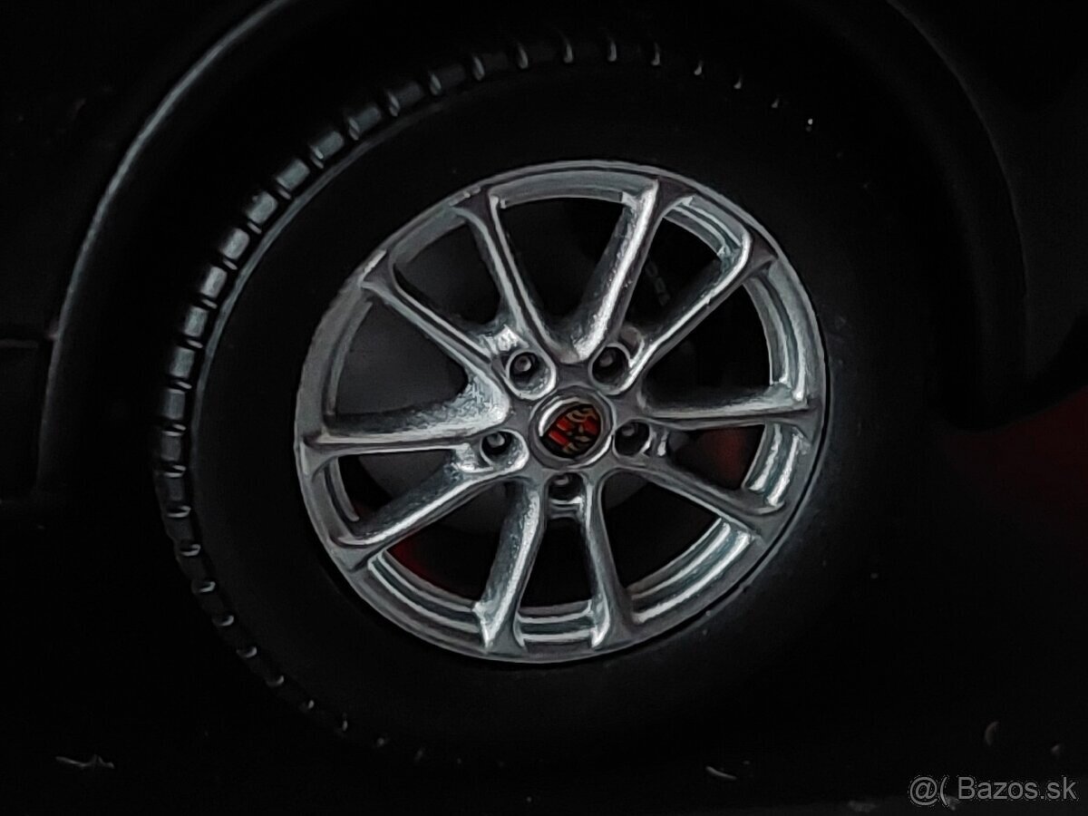 🟠 Predám model auta 1:43 Porsche Cayenne 2 Gen (2010) 🚗 - 7