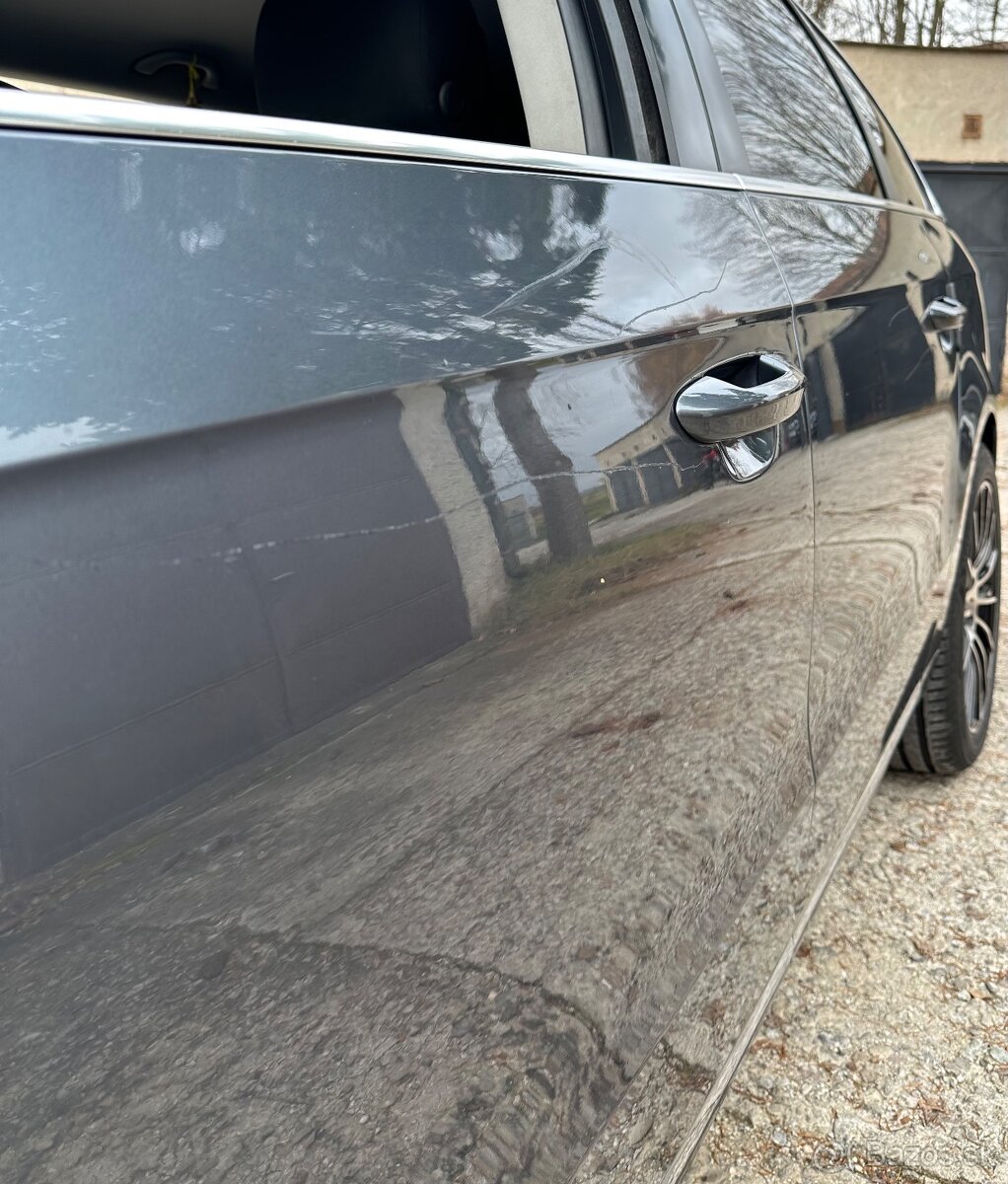 VW Passat B7 Variant 12/2013 1.6 TDi 77kw 7.st.AT NOVÁ TK/EK - 7