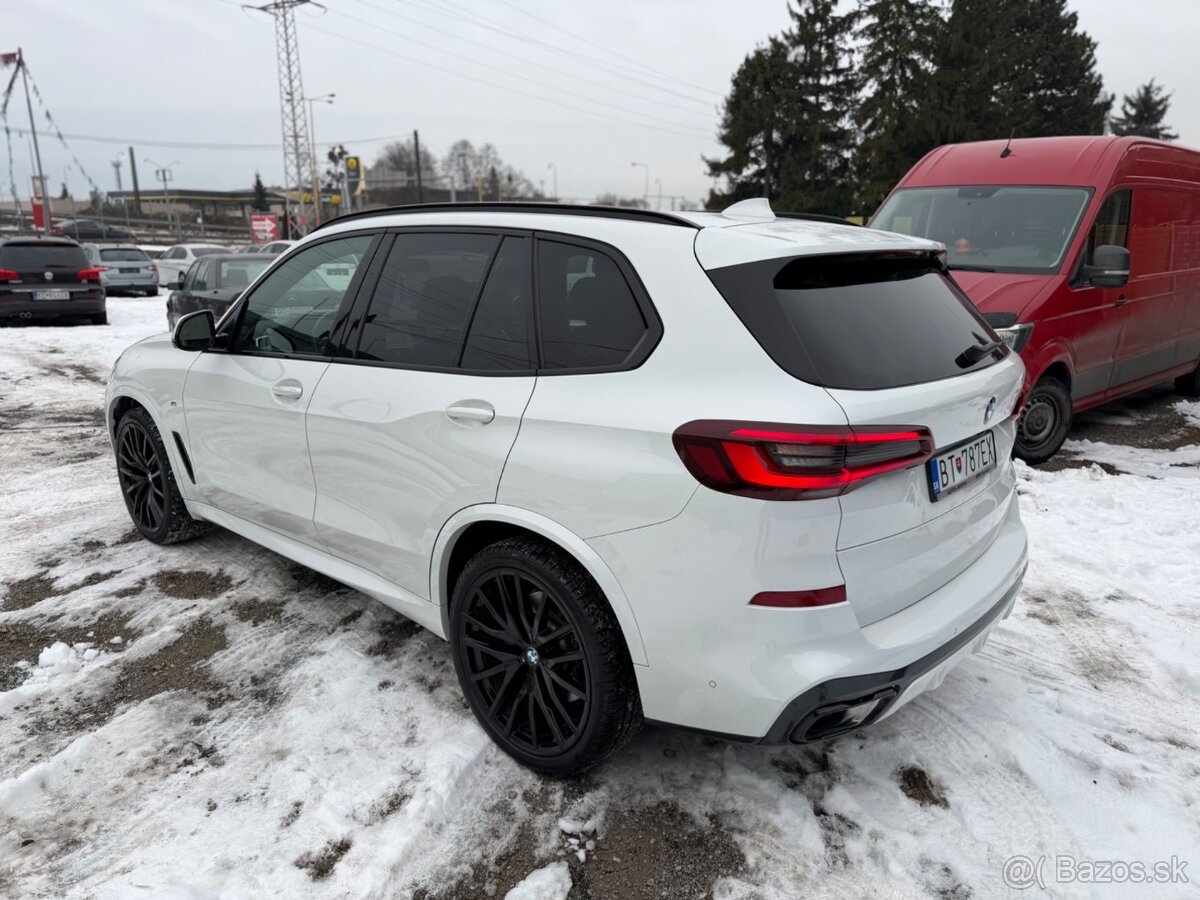 BMW X5 xDrive30d A/T - 7