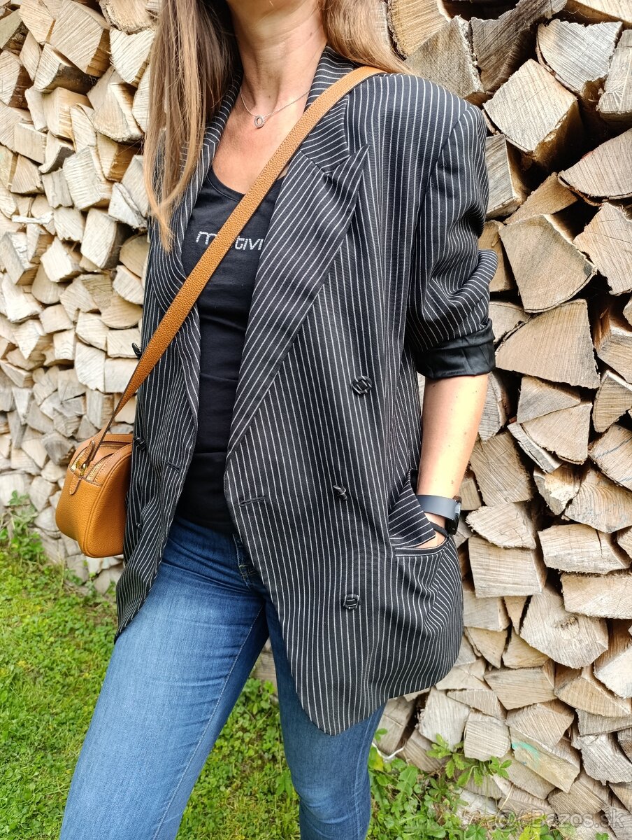 Dámske vlnene sako Sisley ...veľ. L - 7