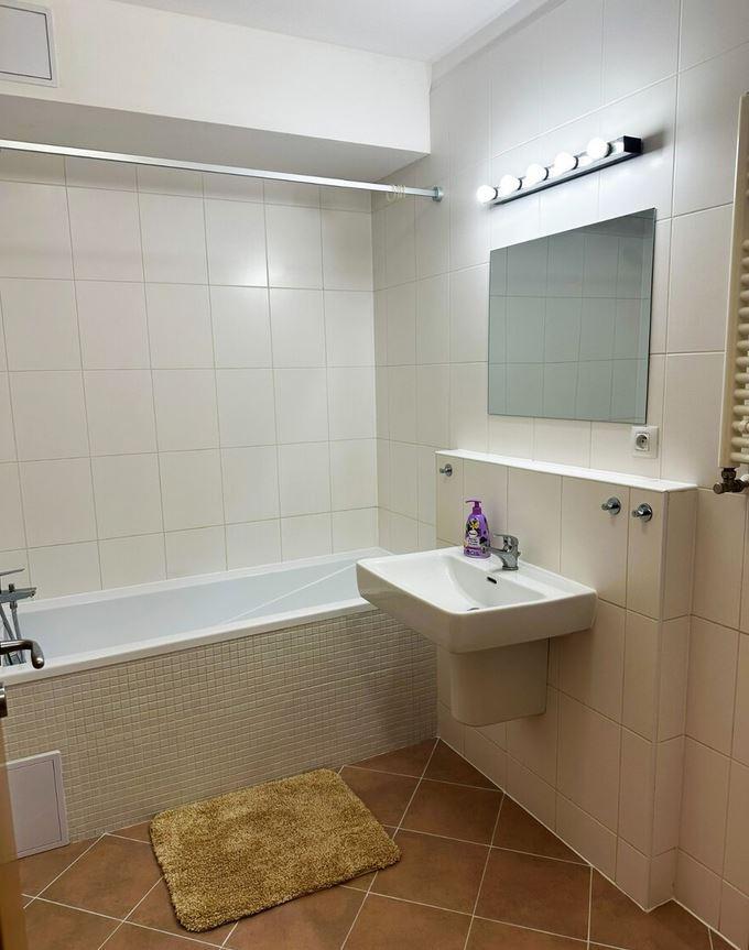 BA II. Ružinov - 2 izbový byt na Jégeho - 7