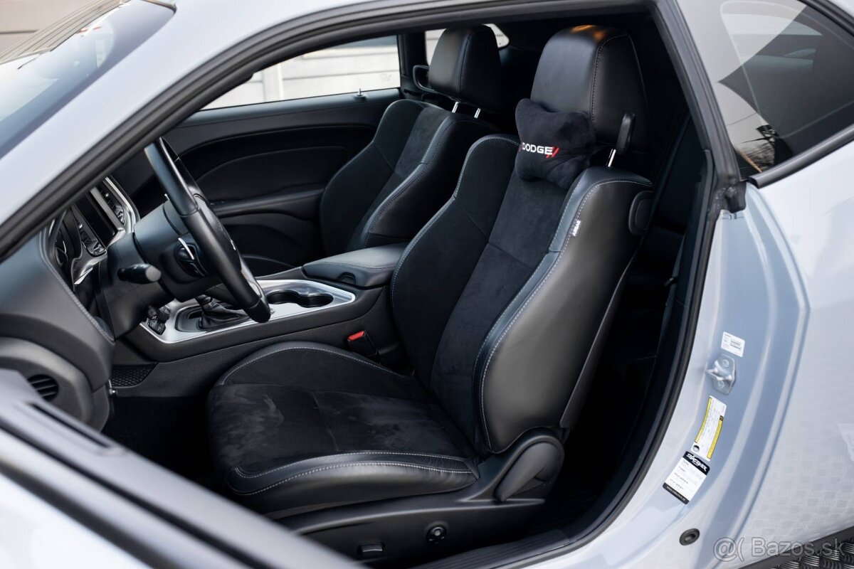 Dodge Challenger R/T, 5,7 HEMI - 7