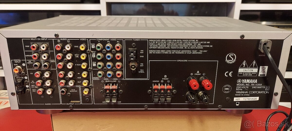 Predám receivery Yamaha - 7